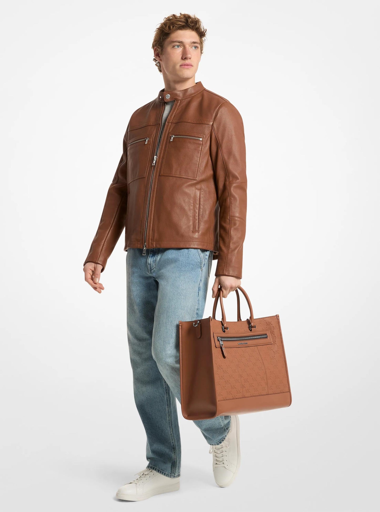 Jet Set Logo Embossed Leather Tote Bag