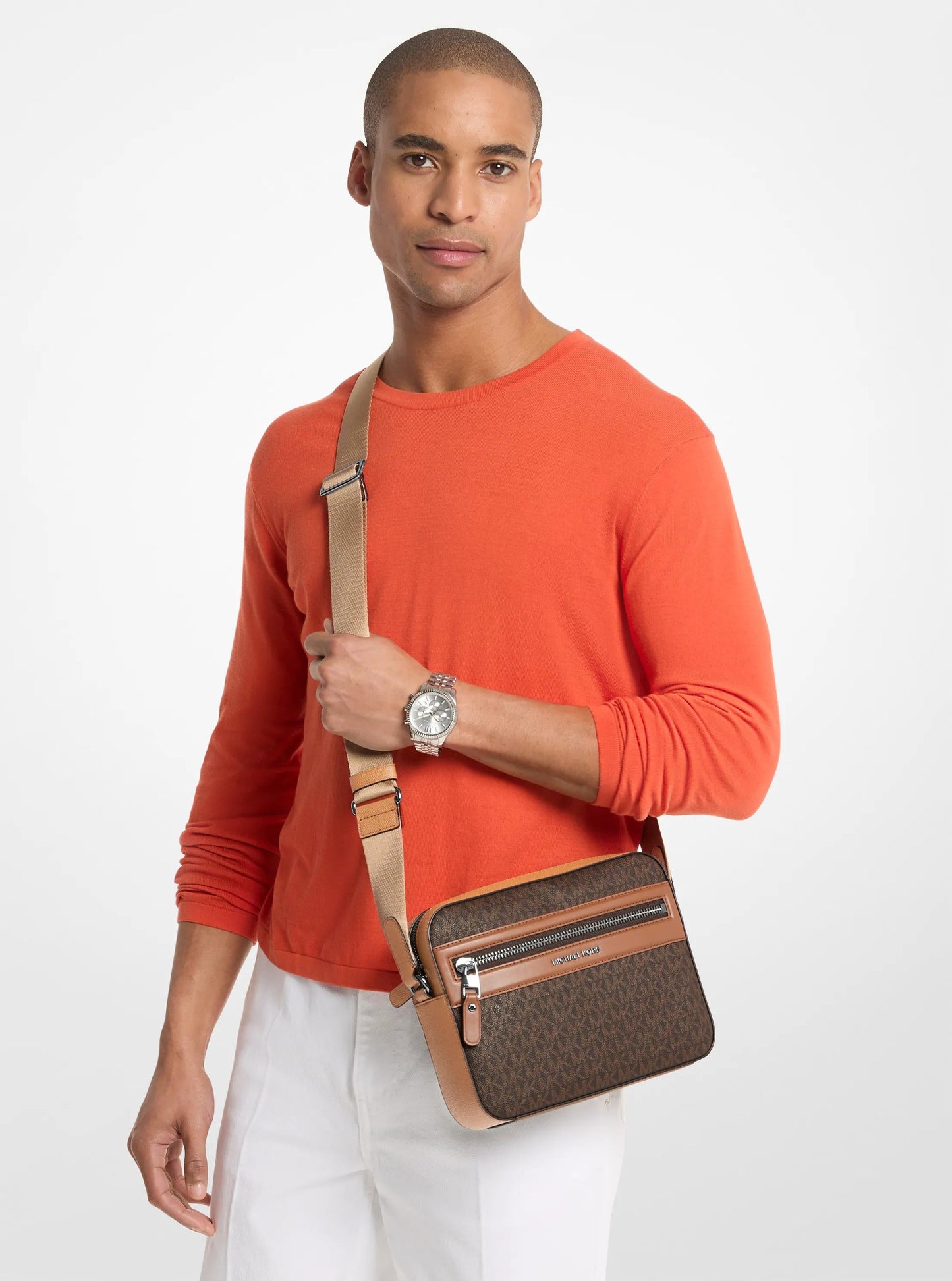 Jet Set Signature Logo Crossbody Bag